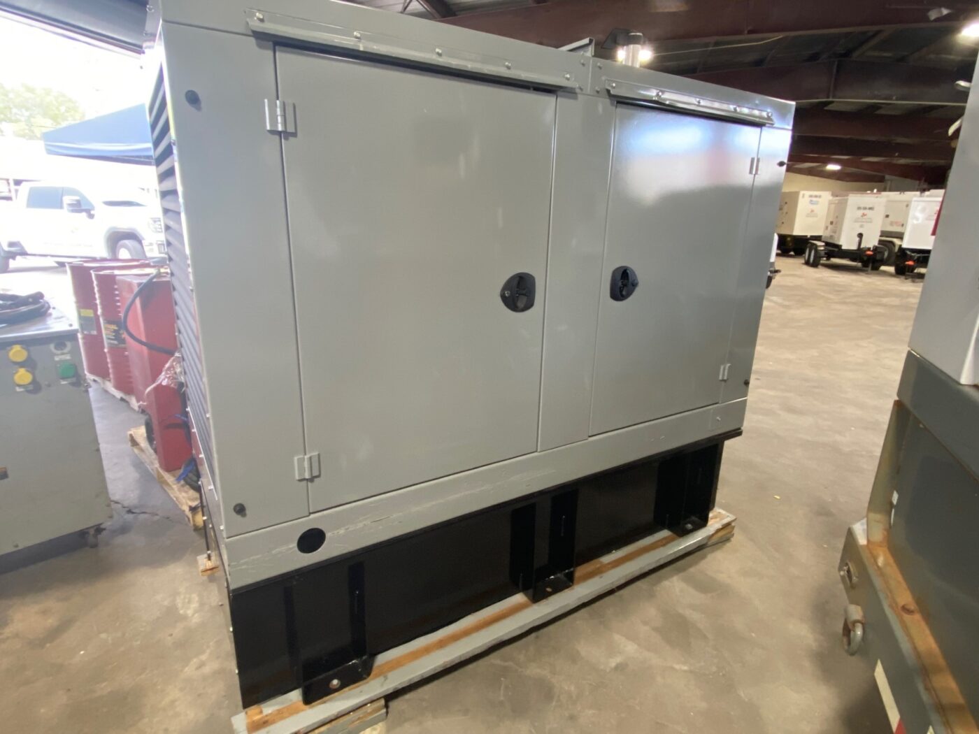 External View Of 40kW MTU Onsite Energy Skidmount Generator